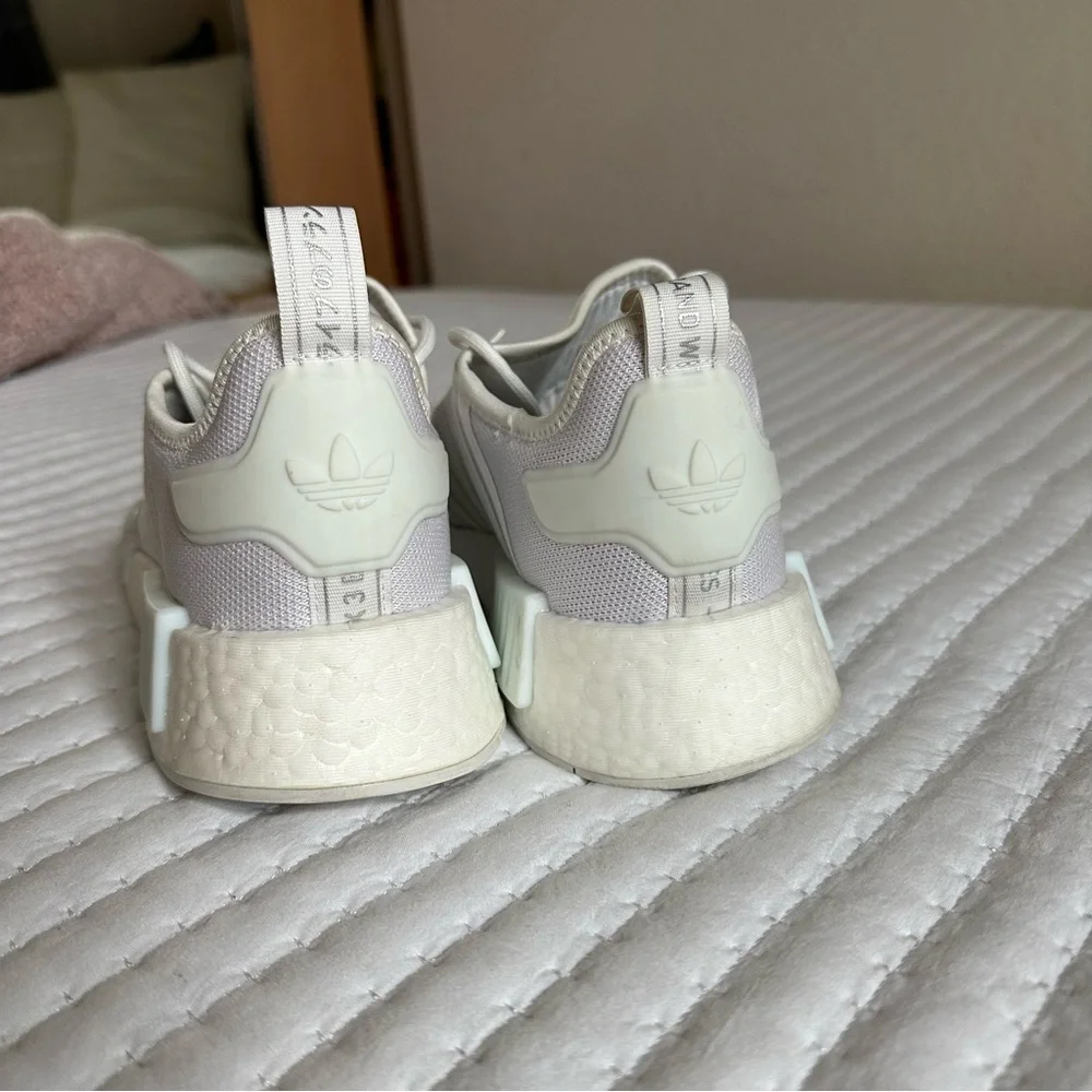 NMD R1 Adidas - Picture 6 of 6